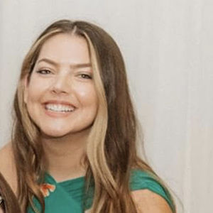 Meet your Posher, Suzanne